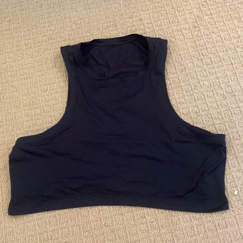 Lululemon Open-Back Cropped Training Tank Top in black